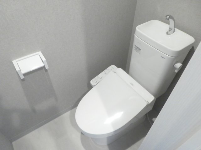 ＪＲ山陽本線 魚住駅 徒歩6分 3階建 築4年の風呂写真