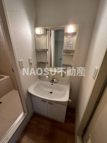 洗面設備　忙しい朝には欠かせない洗面所です