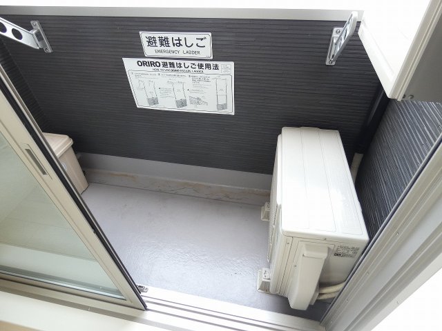 バルコニー