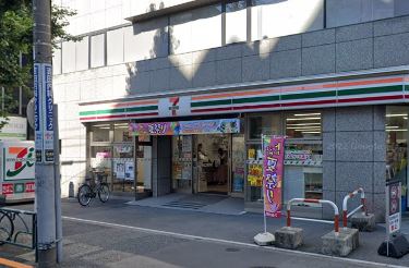 コンビニ　セブンイレブン 中野中央中野通り店（コンビニ）まで107m