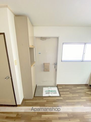 ＪＲ阪和線 鳳駅 徒歩10分 2階建 築41年の玄関写真