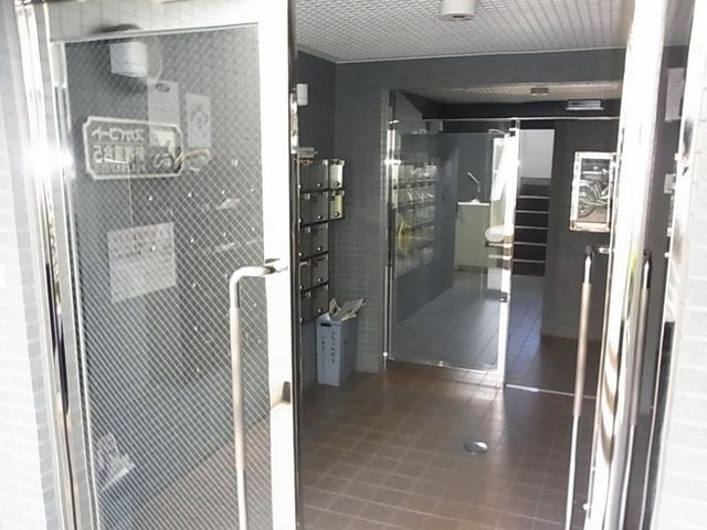 エントランス　エントランス