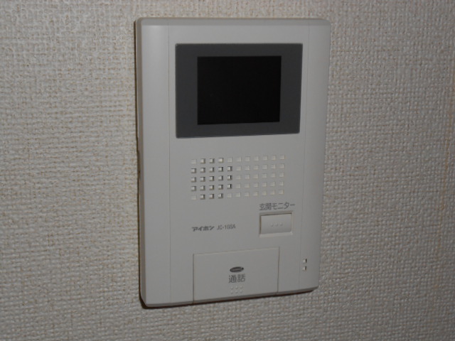 セキュリティ　カラーＴＶモニター付インターホン完備