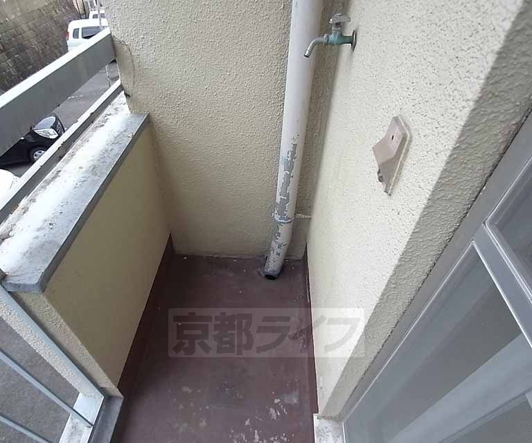 バルコニー　洗濯機置き場です。