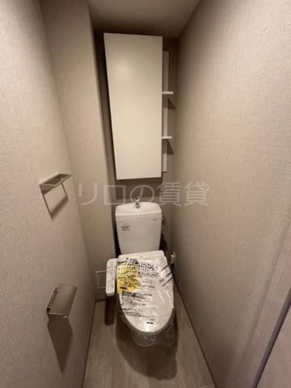トイレ　＊同タイプ写真