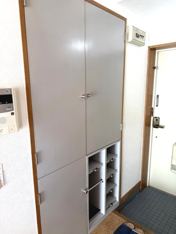 モンテメール学園前の内装写真