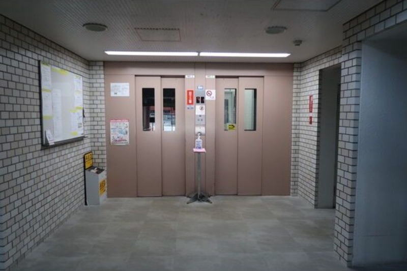 ロビー