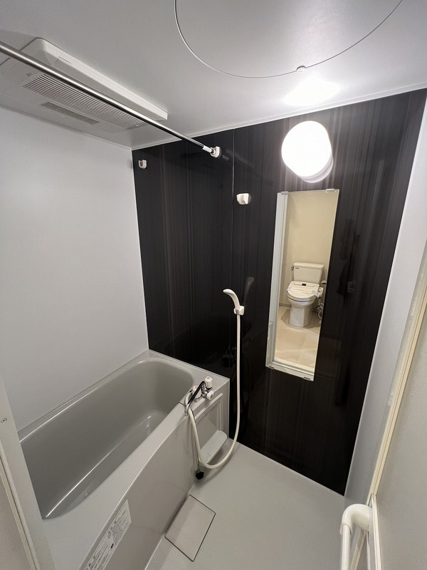 バス・シャワールーム　バス