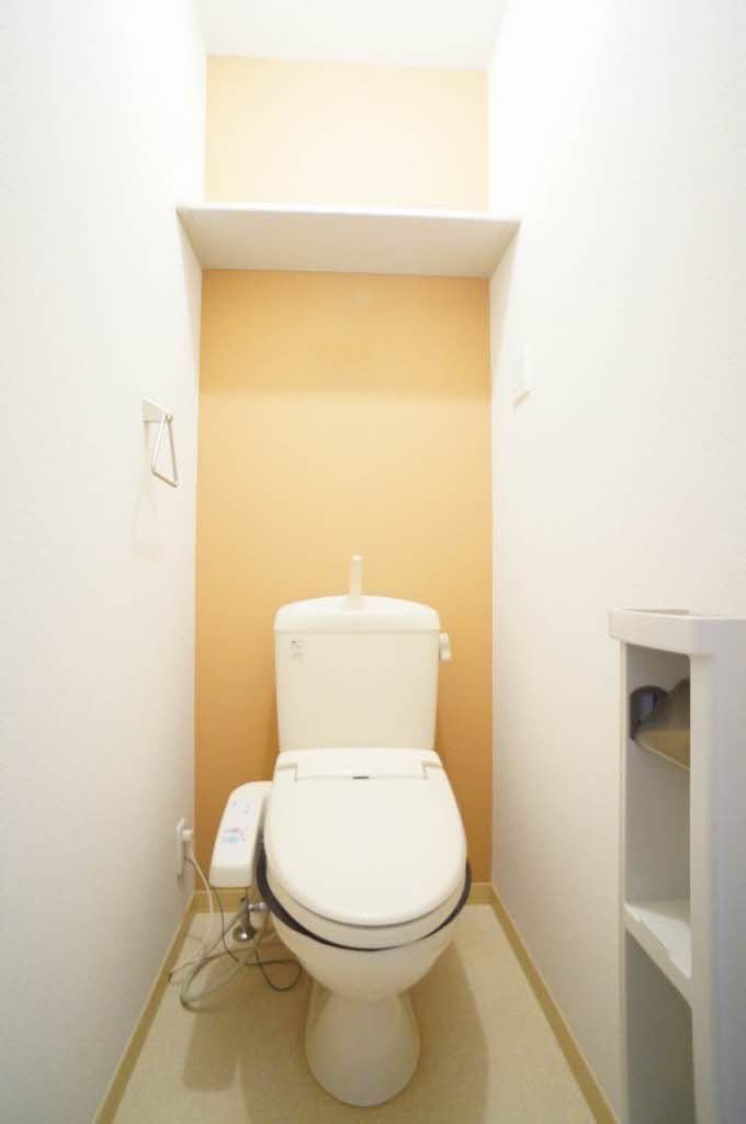 シャーメゾン195のトイレ写真