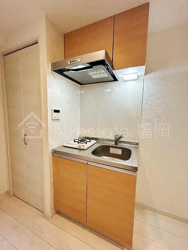 地下鉄空港線 西新駅 徒歩16分 10階建 築7年のキッチン写真