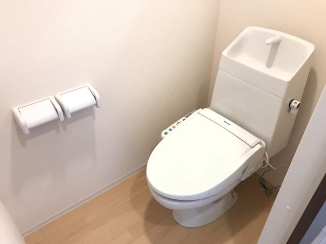 CEDAR RBのトイレ写真