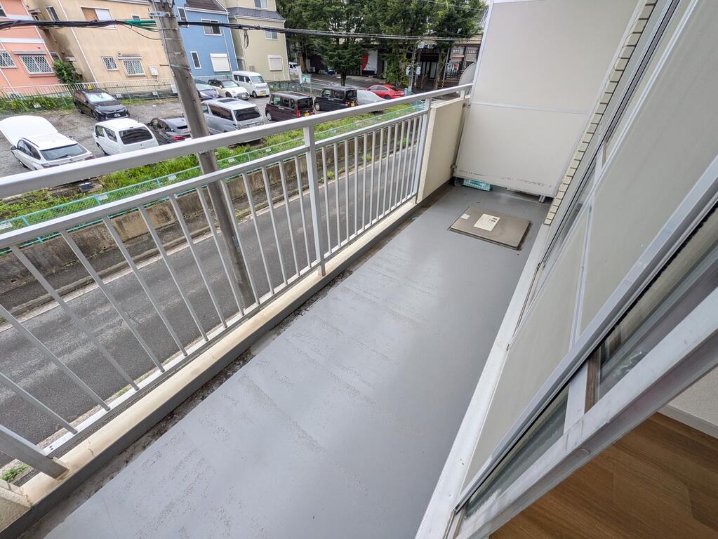 東急田園都市線 藤が丘駅 徒歩22分 4階建 築40年の内装写真