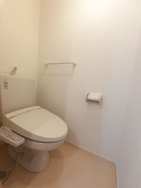 ひまわりのトイレ写真