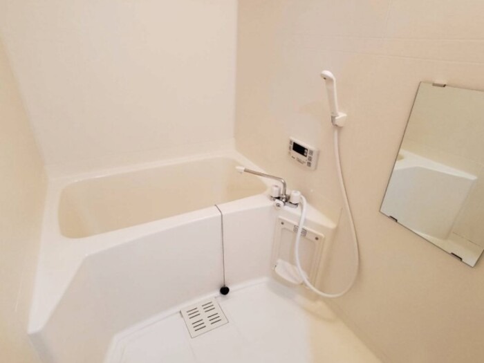 バス・シャワールーム　図面と現状に相違がある場合には現状を優先