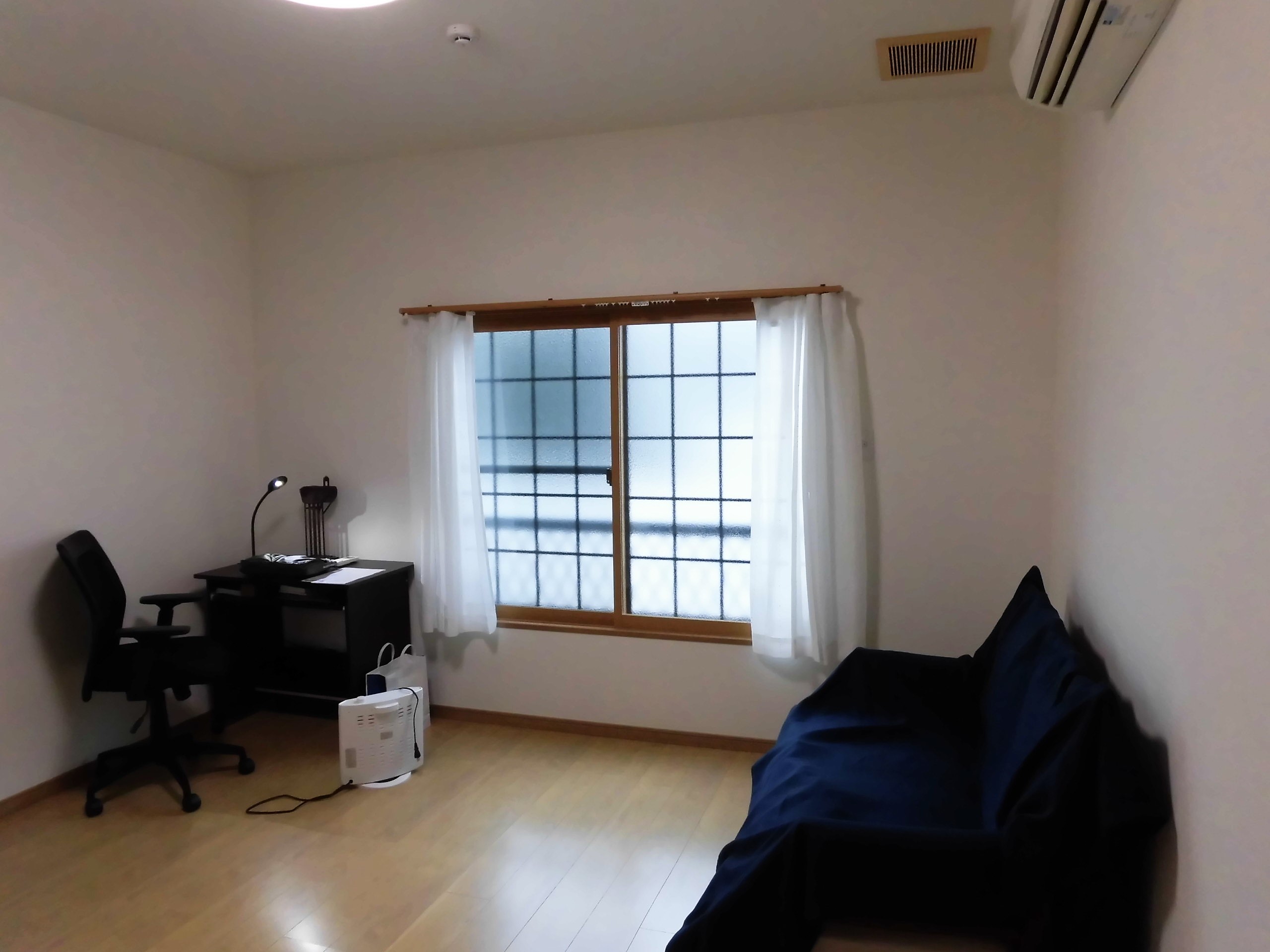 船大工町貸家の居間写真
