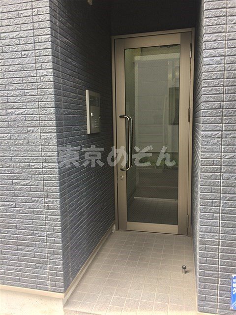 ＪＲ山手線 日暮里駅 徒歩20分 3階建 築15年の外観写真