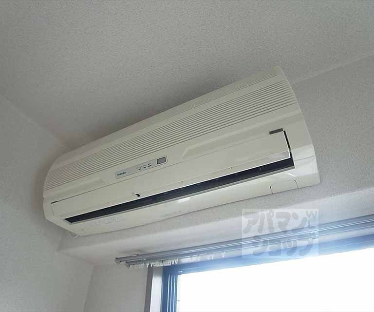 その他設備　エアコン装備