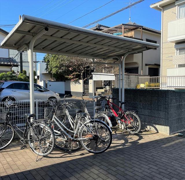 その他共有部分　屋根付き駐輪場