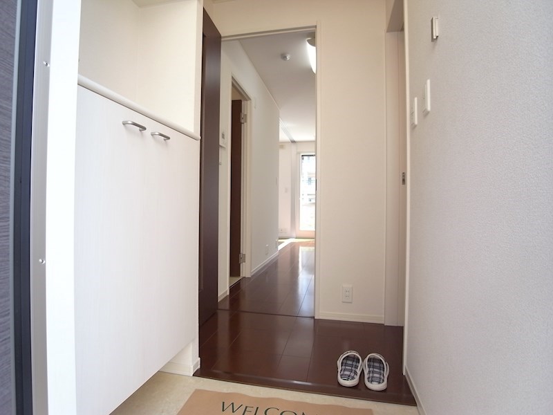 リンクス岡本の玄関写真
