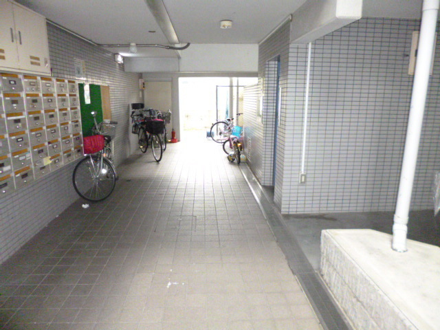 エントランス　マンションエントランスです。