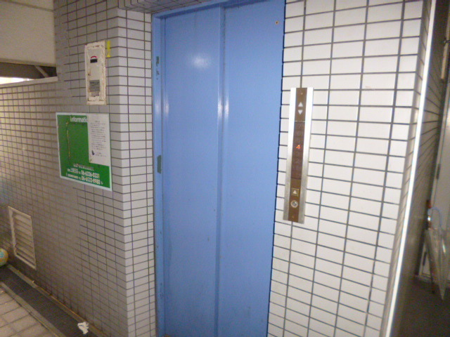 その他設備　エレベーター完備で荷物が多くても安心。