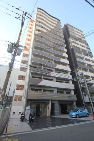 建物外観　セレニテ北久宝寺