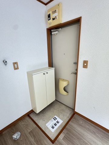 メゾン・イーストIIの玄関写真