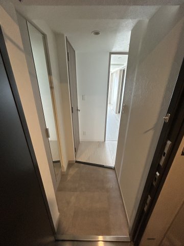 玄関　※同タイプ別部屋参考写真※