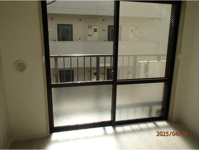クリオ阪東橋壱番館の居間写真