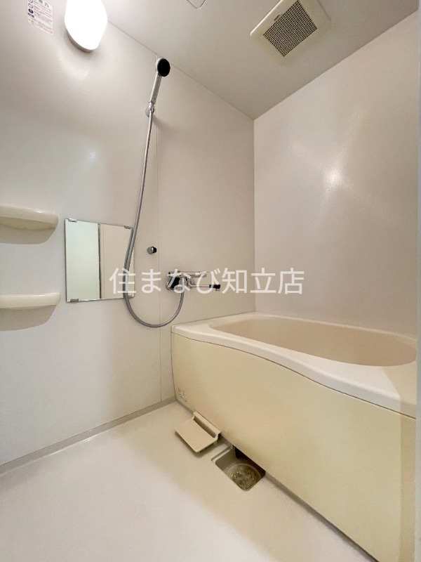バス・シャワールーム　別部屋写真