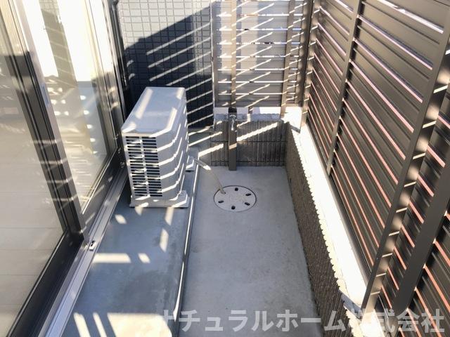 バルコニー　ベランダ