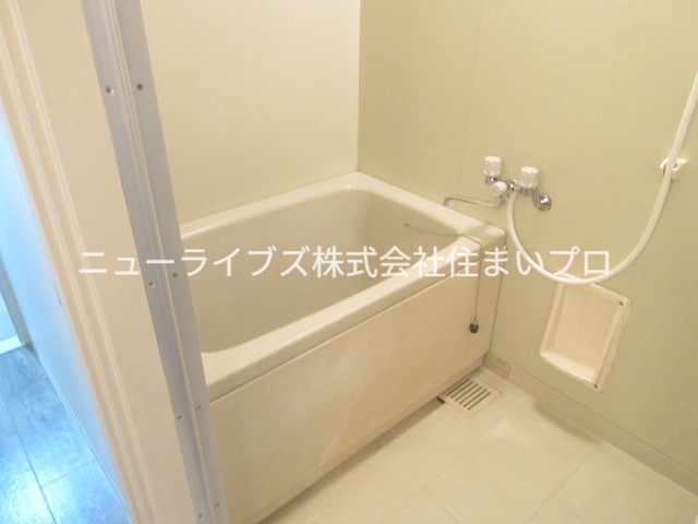 カルチェダムールC棟の風呂写真