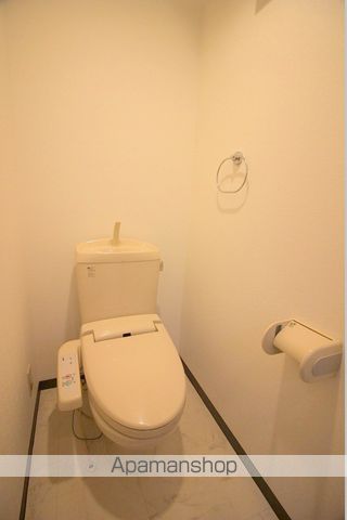 地下鉄長堀鶴見緑地線 松屋町駅 徒歩6分 11階建 築23年のトイレ写真