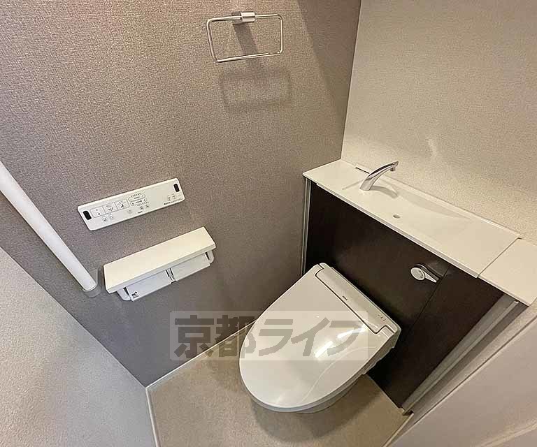 ジェルメ園部IIIのトイレ写真