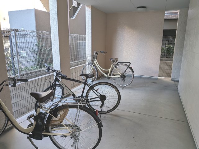 阪神本線 西宮駅 徒歩6分 3階建 築17年の外観写真