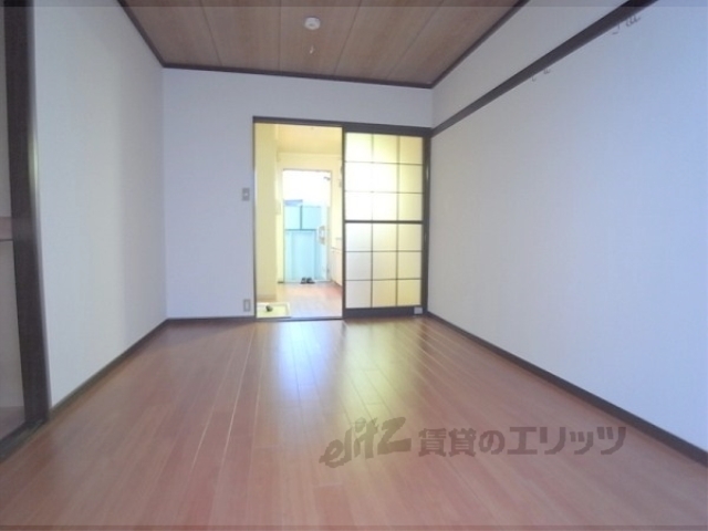 TOWNYJOYの居間写真
