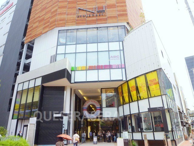 ショッピングセンター　ＮＵ茶屋町（ショッピングセンター）まで587m