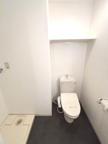 トイレ　※同物件別号室参考写真