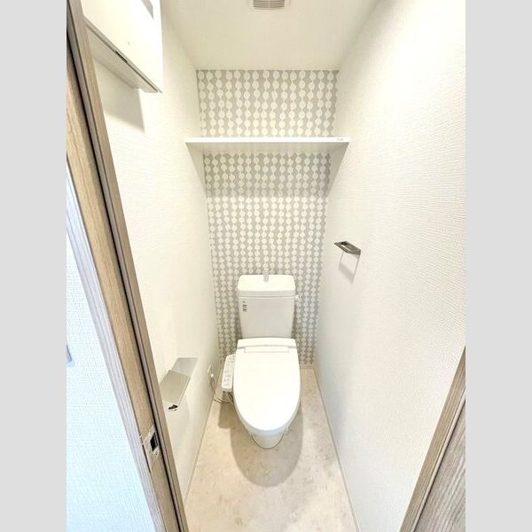 地下鉄桜通線 車道駅 徒歩6分 15階建 築5年のトイレ写真