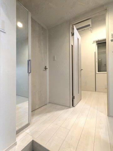 玄関　別部屋参考写真
