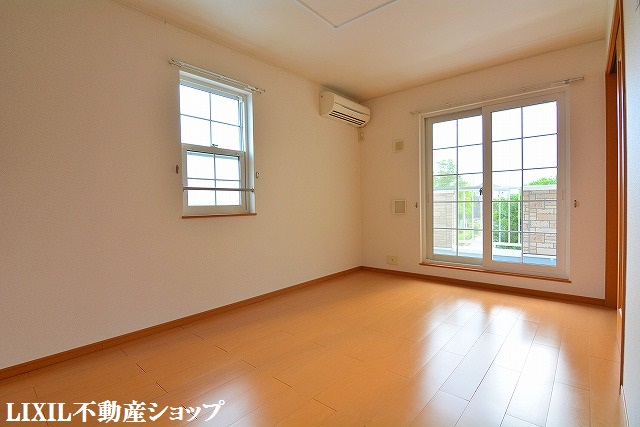 居室・リビング　１０．２帖のＬＤＫです。