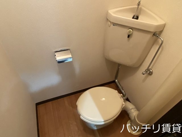 トイレ　※別号室イメージの為、現状を優先致します
