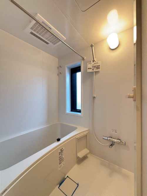 バス・シャワールーム　風呂
