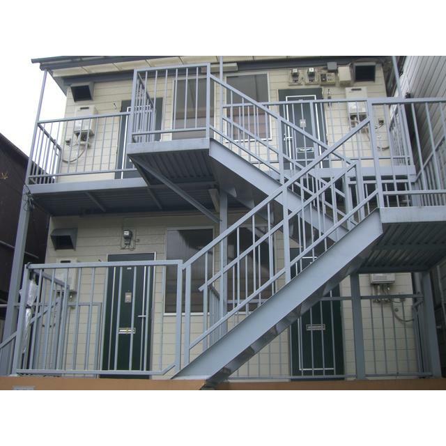 建物外観　２０１１年外観塗装しました
