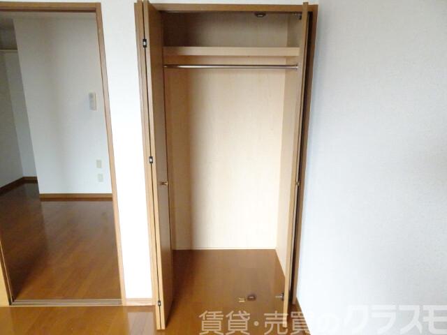 収納　クローゼット