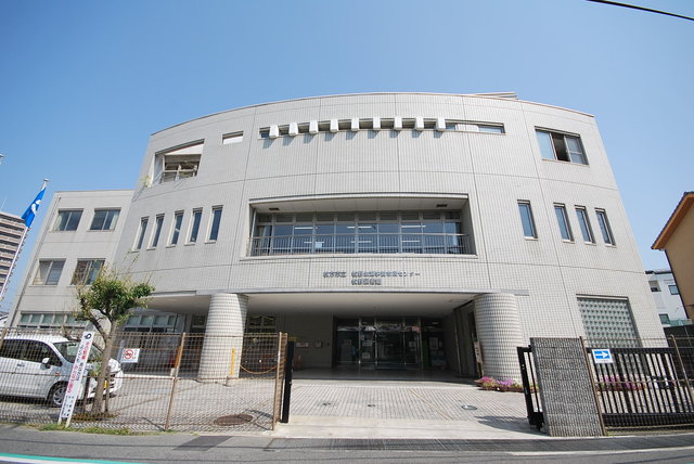 図書館　枚方市立牧野図書館（図書館）まで1098m