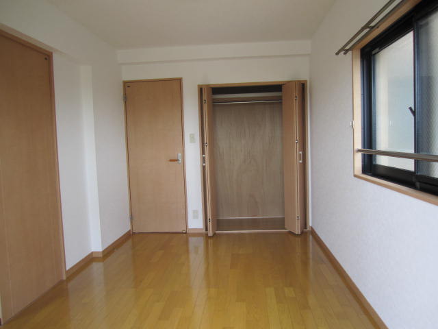 その他部屋・スペース　ＬＤＫ横の洋間