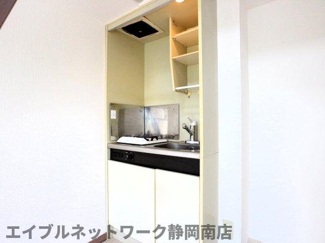 キッチン　キッチンでお料理をお楽しみください