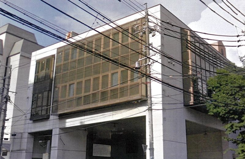 松本市本庄のマンションの建物外観