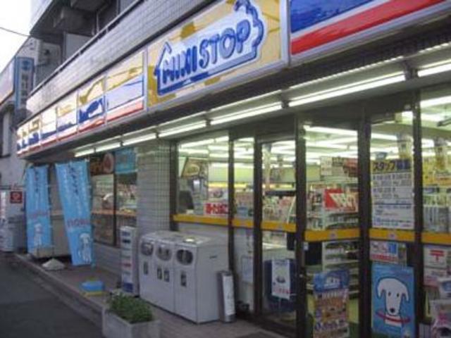 【町田市上小山田町のアパートのコンビニ】